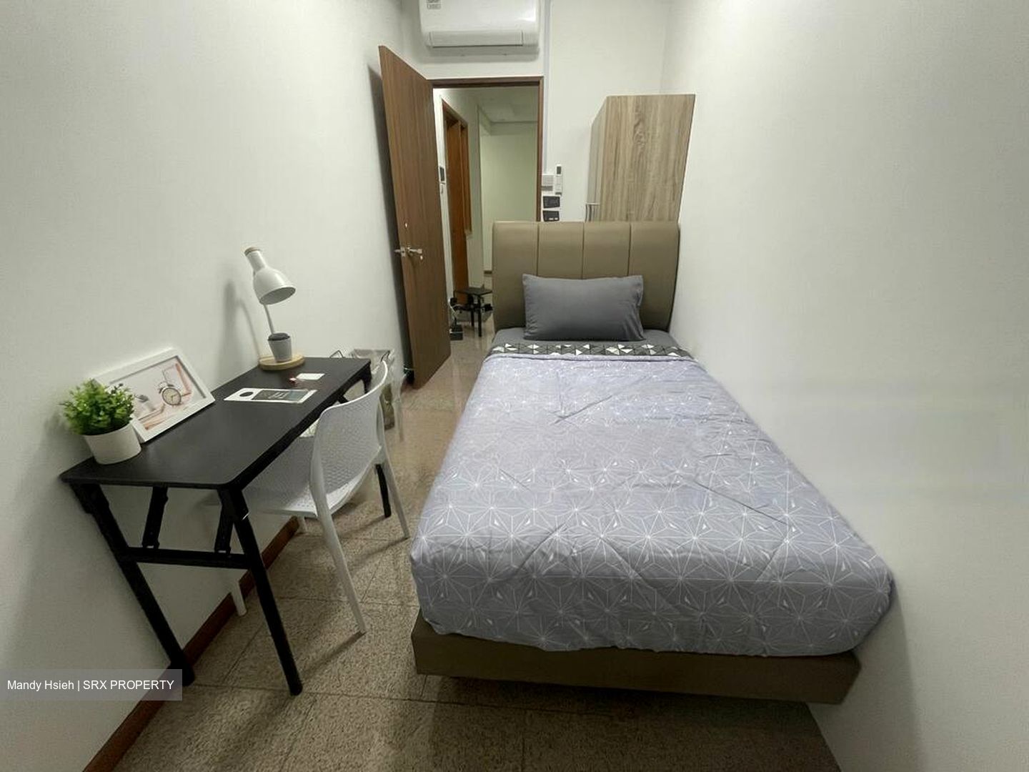Queens (D3), Condominium #569683571